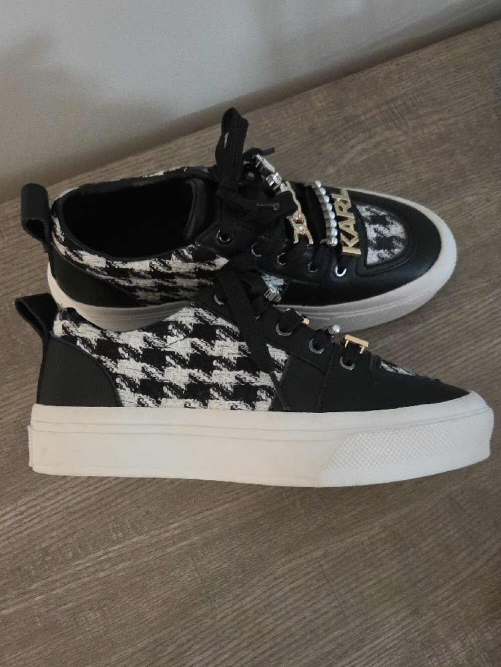 Karl Lagerfeld Black White Gretel Houndstooth Rhinestone Platform Sneakers 6.5 - Picture 4 of 8